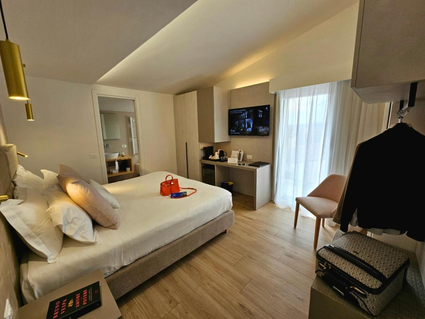 Chic & Charme Luxury Rooms Olbia Eksteriør billede