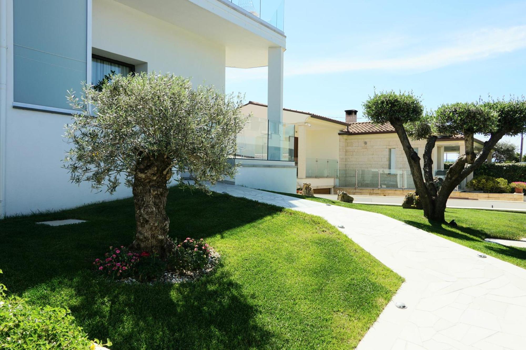 Chic & Charme Luxury Rooms Olbia Eksteriør billede