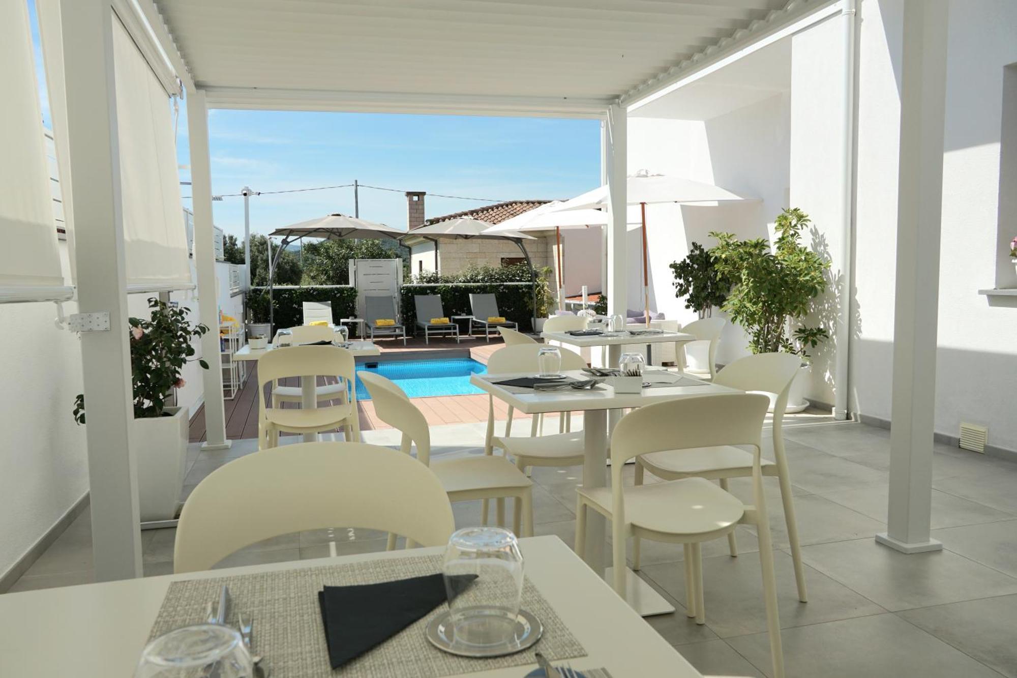 Chic & Charme Luxury Rooms Olbia Eksteriør billede